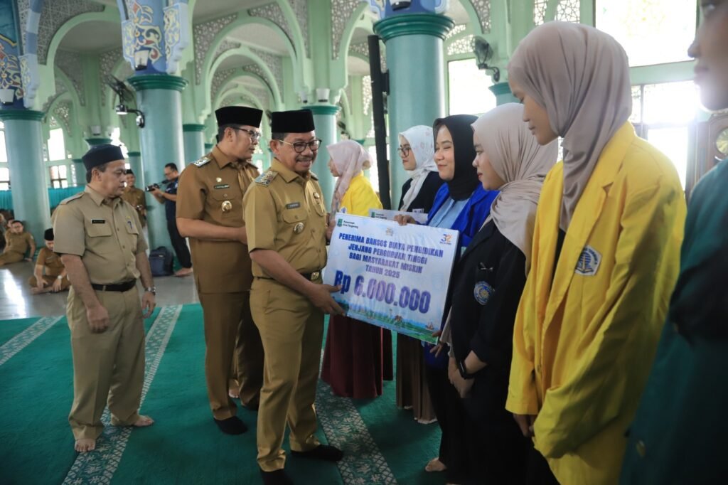 Penyaluran Bantuan Sosial Mahasiswa