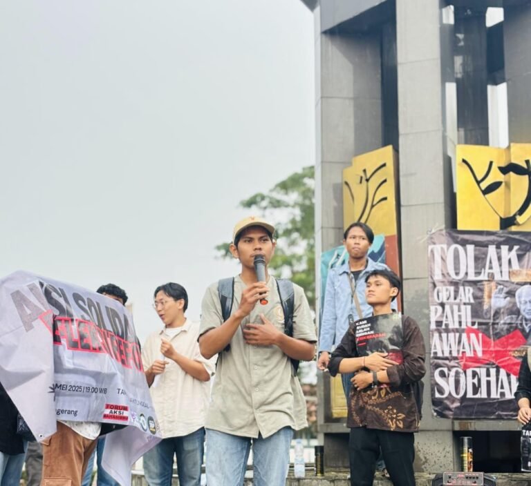 Mahasiswa Dukung Bupati Tangerang