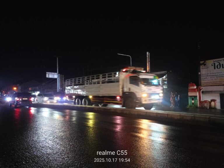 Terpantau Truck Odol masih Berkeliaran di Jalan Raya Serdang yang menuju Lingkar Selatan dan Arah Kramatwatu