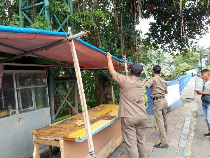 bank-foto-3smp12Ce5R4y9N54m4nz1762244323