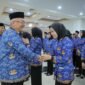 Sesmenpora Gunawan Suswantoro melantik 138 Pegawai Pemerintah dengan Perjanjian Kerja (PPPK) di lingkungan Kemenpora 2025. Sesmenpora menekankan para pegawai untuk menjaga integritas. (foto:Ryan/kemenpora.go.id)