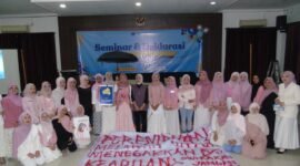 KOPRI PK PMII Komfuspertum Ciputat gelar Sekolah Islam Gender dan peringatan Hari Anti Kekerasan terhadap Perempuan. 