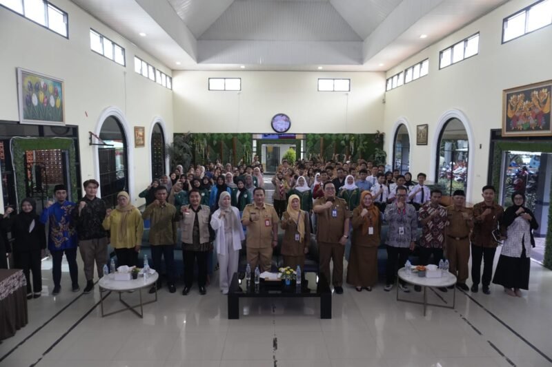 Komunitas Solidaritas HIV laksanakan seminar Hari HIV/AIDS Sedunia (Dok. Ist)