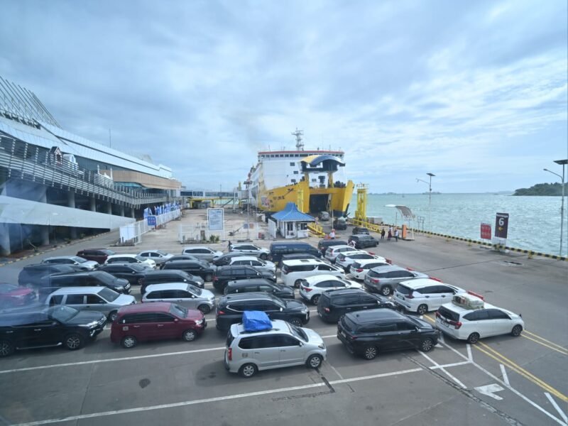 Peningkatan arus penumpang di Pelabuhan Merak 
