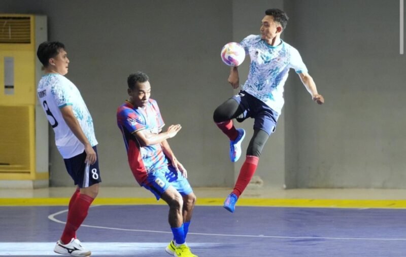 Tim futsal Kementerian Pemuda dan Olahraga (Kemenpora) mengawali langkah mereka di Pekan Olahraga Nasional (Pornas) Korps Pegawai Republik Indonesia (Korpri) XVII Tahun 2025 dengan hasil cemerlang. (foto:Herry/kemenpora.go.id)
