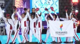 Pekan Olahraga Nasional (Pornas) XVII Korps Pegawai Republik Indonesia (Korpri) Tahun 2025 resmi dibuka oleh Wakil Menteri Pendayagunaan Aparatur Negara dan Reformasi Birokrasi (Wamen PANRB) Purwadi Arianto di Stadion Jakabaring Sport City, Palembang, Minggu (5/10) malam.(foto:Herry/kemenpora.go.id)