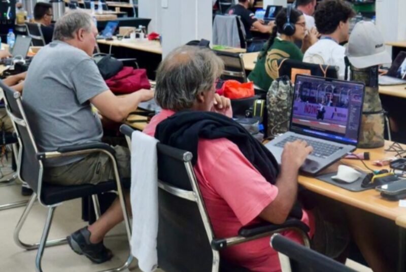 Penyelenggaraan MotoGP Mandalika 2025 mendapat apresiasi positif dari jurnalis dan fotografer internasional yang meliput ajang bergengsi tersebut. Peningkatan fasilitas dan layanan di Media Center Dorna, Pertamina Mandalika International Circuit, Lombok, Nusa Tenggara Barat, dinilai semakin baik, bersih, dan ramah bagi media.(foto:Andre/kemenpora.go.id)