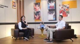 Wamenpora Taufik Hidayat menjadi bintang tamu dalam acara podcast Djoernal ID yang digelar Kemenpora, Jakarta, Jumat (24/8). Pertemuan ini membicarakan perjalanan karier Wamenpora Taufik dan menyampaikan pesan menjelang peringatan Hari Sumpah Pemuda (HSP) 2025. (foto:putra/kemenpora.go.id)