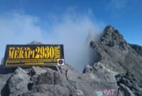 Puncak gunung merapi, (foto: istimewa).