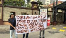 DPP SEDARA Saat Melakukan Aksi Unjuk Rasa Di Mabes Polri (Dok. Ist)