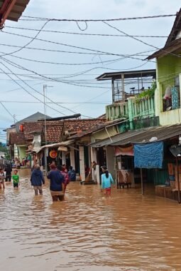 450 KK Terdampak Banjir di Sambirata, Solusi Jangka Panjang Pemkot Cilegon Masih Sebatas Wacana