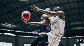 Foto: Satria Muda Mengalahkan Tangerang Hawks di Indomilk Stadium (LigaOlahraga.com)