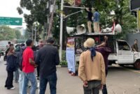 SMIT Gelar Aksi di Depan Kementerian ESDM (Foto: Istimewa)