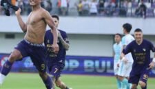 Persita Tangerang Menang 2 - 1 Atas PSBS Biak (Foto: Bola.com)