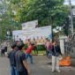 Mahasiswa Sentral Mahasiswa Tangerang (SEMATA) menggelar aksi demonstrasi di depan Gedung Pusat Pemerintahan Kota Tangerang (Foto: Istimewa)