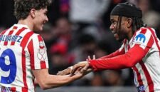 Pemain Atletico Madrid Selebrasi Setelah Cetak Gol ke Gawang Barcelona (Foto: OneFootball)