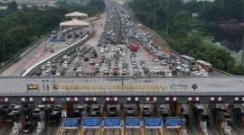 Pantauan Udara Gerbang Tol Cikampek Utama (Sumber: Antara).