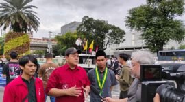 Aliansi Peduli Iran gelar aksi di depan Kedubes AS buntut agresi militer Israel, Jumat (6/3) 2026 (foto: Topan Bagaskara/pusat-berita.com).