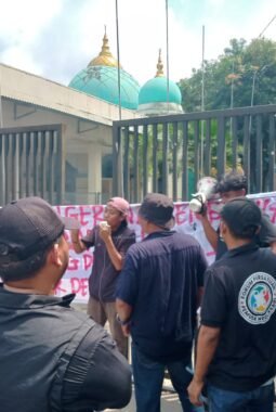 FP2N Geruduk Kantor Dishub Kota Tangerang