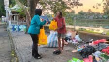 Dema STISNU Nusantara Tangerang Gelar Bagi Takjil (Foto: Istimewa)