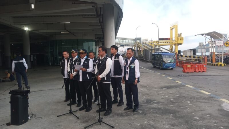 Konferensi Pers ASDP Dalam Menanggapi Puncak Arus Balik di Pelabuhan Bakauheni (Foto: Agung/Pusat-Berita)