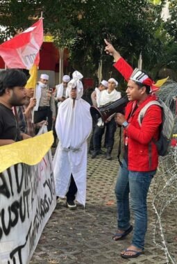 Aksi di KPK, GMNI Jakarta Timur Desak Transparansi Penanganan Kasus JICT