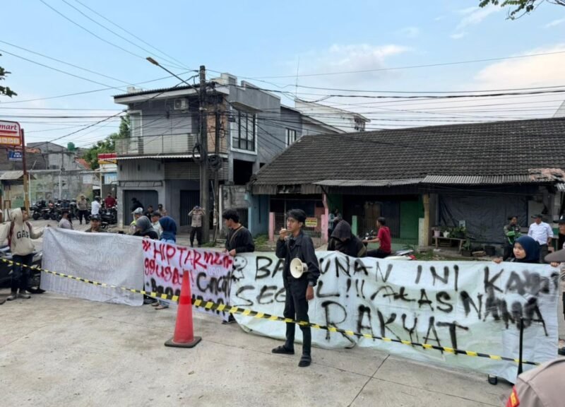 HIPTAR Gelar aksi di depan gerbang PT. Duta Abadi Primantara