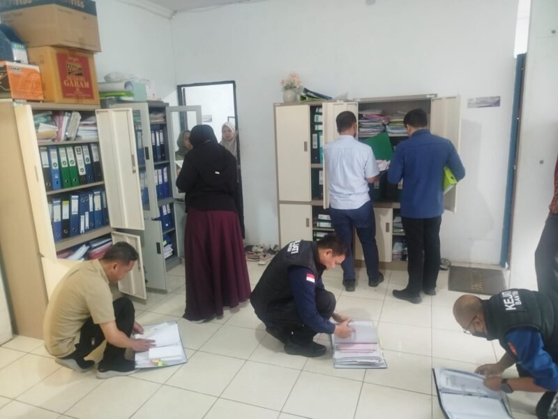 Penggeledahan di Kantor BUMD PT. Agrobisnis Banten Mandiri (Foto: Istimewa)