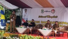 Badan Kesatuan Bangsa dan Politik (Kesbangpol) Kota Tangerang menggelar kegiatan Diskusi Partisipasi Masyarakat dalam Politik (Doc. Holid/Ist)