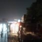Petugas BPBD Kota Tangerang Tangani Kebakaran Truk di Ruas Tol Jakarta-Tangerang KM 13 (Sumber: Pemkot Tangerang)