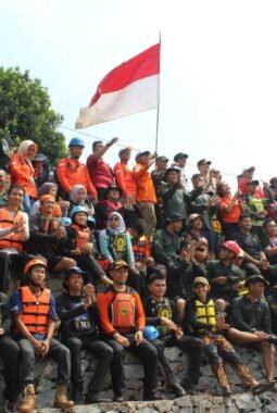 Aksi Peduli Sungai Ciputat Libatkan Relawan dan Masyarakat 