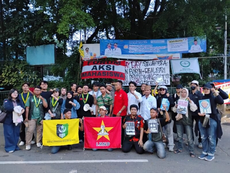 Poros Baru Tangerang gelar aksi peringati May Day 2026 di Taman Gajah Kota Tangerang, Jumat (1/5) 2026 (foto/istimewa).