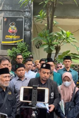 Putri Ahmad Bahar Serahkan Bukti Dugaan Penyekapan ke Polda Metro Jaya