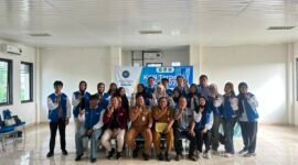 Kelompok KKN UMT bersama Pemerintah Kelurahan Kunciran (Foto: Istimewa)