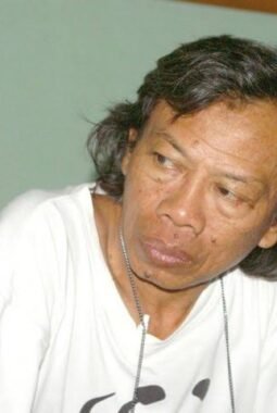Tunggu Tanggal Mainnya: Komunitas Sastra Tangerang Selatan Gelar Drama Puisi Mengenang 100 Hari Kepulangan Uki Bayu Sedjati