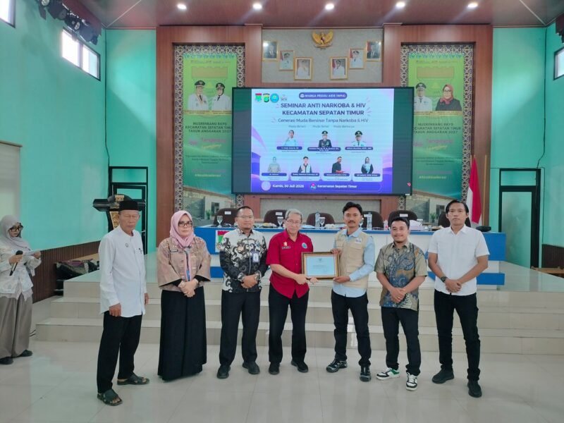 Warga Peduli Aids WPA bersama Forum Pemuda Sepatan Timur menggelar Seminar Anti Narkoba P4GN dan Pencegahan Aids. (Doc: Ist/PB)