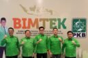 Ketua DPC PKB Kota Tangerang periode 2026–2031, Hafidz (tengah), bersama jajaran pengurus DPC PKB Kota Tangerang usai pelantikan (Doc. Ist/PB)