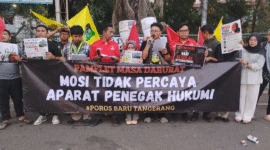 Poros Baru Tangerang bacakan Pernyataan Sikap lantangkan mosi tidak percaya terhadap APH (foto/istimewa)
