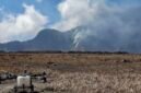 Drone water bombing sedang isi daya untuk padamkan kebakaran bromo, Minggu (9/8/2026) (Foto: Miftahul Huda/Kompas.com).