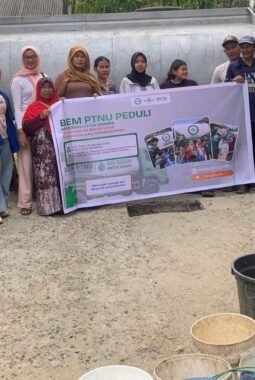 BEM PTNU Banten Salurkan Air Bersih untuk Warga Pandeglang