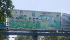 Billboard ucapan selamat dan sukses kepada jajaran pengurus DPC PKB Kota Tangerang berada di Jalan Sudirman (Istimewa/PB)