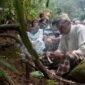 Eksploitasi sumber daya alam oleh negara telah menjadi perhatian utama masyarakat adat (foto/icir.or.id).
