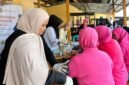 Kegiatan yang bekerja sama dengan Polsek Karawaci, Kota Tangerang, menjadi bagian dari aksi nyata UYM dalam mendorong kepedulian sosial dan pengabdian kepada masyarakat. Foto: Pusat-Berita.com.