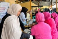 Kegiatan yang bekerja sama dengan Polsek Karawaci, Kota Tangerang, menjadi bagian dari aksi nyata UYM dalam mendorong kepedulian sosial dan pengabdian kepada masyarakat. Foto: Pusat-Berita.com.