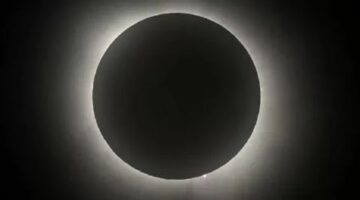 Gerhana Matahari Total diperkirakan berlangsung pada Rabu, 12 Agustus 2026. BMKG menyatakan fenomena tersebut tidak dapat diamati secara langsung dari wilayah Indonesia. Foto: BMKG.