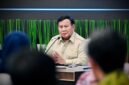 Presiden Prabowo Subianto dalam acara diskusi bersama sejumlah akademisi mengenai pengelolaan lahan gambut dan potensi kebakaran di Istana Merdeka, Jakarta, Kamis (24/9/2026). (Sekretariat Presiden)