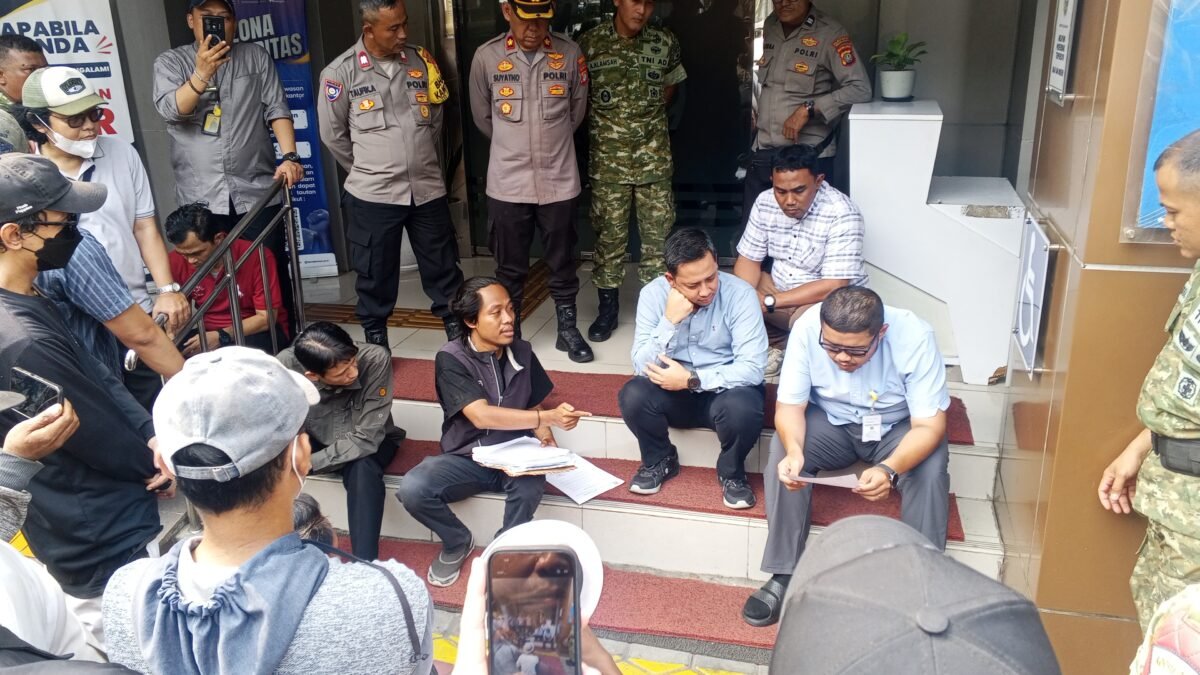 Pasca OTT KPK, FPRB Desak BPN Tangerang Periksa Warkah Tanah Benteng Bin Mana (foto/dok. pribadi)