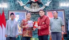 Launching Buku 'Membaca Jakarta, Membangun Peradaban' Dalam Muswil IX Hima Persis Jakarta (Foto: Istimewa)