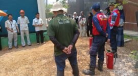 Damkar dan Rapid Indonesia Edukasi Keselamatan Kebakaran di Kantor Anita Rohmah (foto/istimewa)