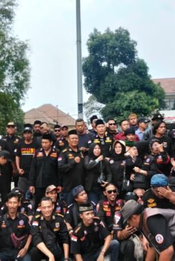 Ribuan Massa BPPKB Banten Turun, Soroti Dugaan Terbitnya Izin Keramaian Polres Pandeglang Terhadap Organisasi Yang Bersengketa Hukum 